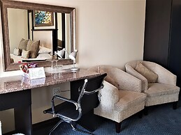 Constantia Manor Guest House