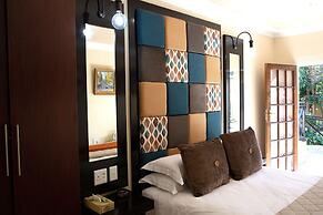 Constantia Manor Guest House