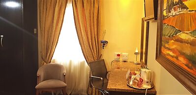 Constantia Manor Guest House