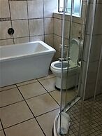 Constantia Manor Guest House