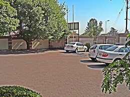 Constantia Manor Guest House