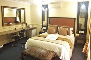 Constantia Manor Guest House