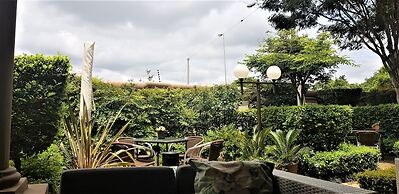 Constantia Manor Guest House