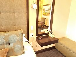 Constantia Manor Guest House