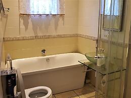 Constantia Manor Guest House