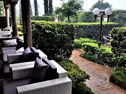 Constantia Manor Guest House