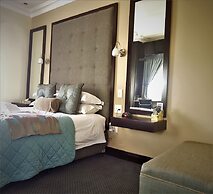 Constantia Manor Guest House