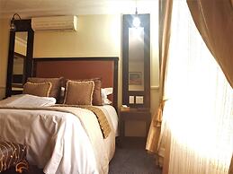 Constantia Manor Guest House