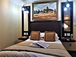 Constantia Manor Guest House