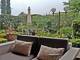 Constantia Manor Guest House