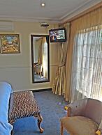 Constantia Manor Guest House