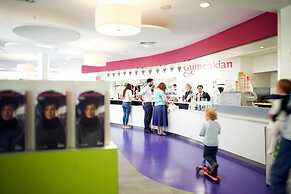 Tyler Court - University of Kent