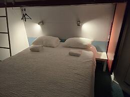 Brit Hotel Essentiel Poitiers – Gare du Futuroscope