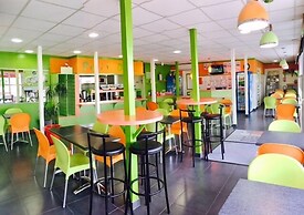 Brit Hotel Essentiel Poitiers – Gare du Futuroscope
