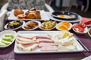 Albinas Hotel Old City