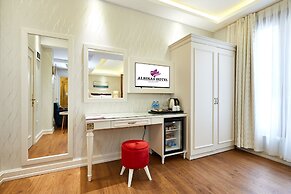 Albinas Hotel Old City