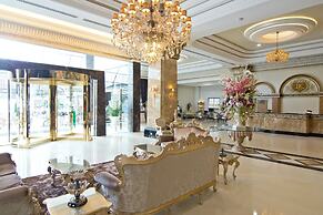 LK The Empress Pattaya