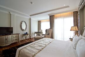 LK The Empress Pattaya