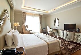 LK The Empress Pattaya