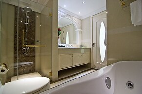 LK The Empress Pattaya