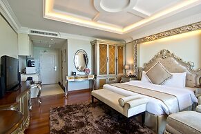 LK The Empress Pattaya