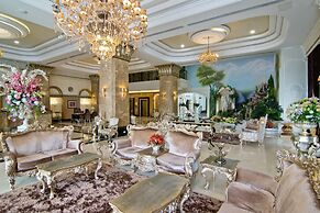 LK The Empress Pattaya