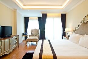 LK The Empress Pattaya