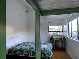 Peppertree Lodge - Hostel