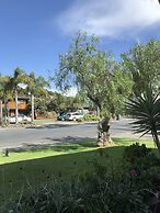 Peppertree Lodge - Hostel