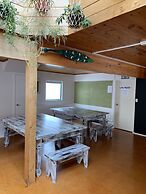 Peppertree Lodge - Hostel