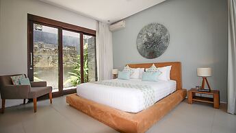 Chandra Bali Villas
