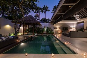 Chandra Bali Villas
