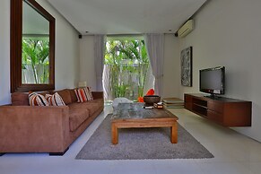 Chandra Bali Villas