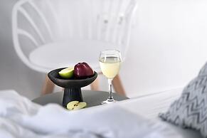 Caldera Premium Villas - Adults Only