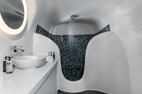 Caldera Premium Villas - Adults Only