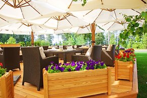 M'Istra'L Hotel & SPA