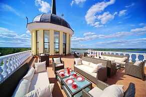 M'Istra'L Hotel & SPA