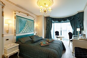 Ottomans Life Hotel S Class