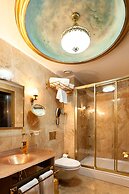 Ottomans Life Hotel S Class