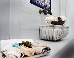 Ottomans Life Hotel S Class