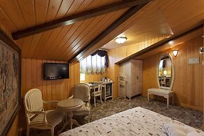 Ottomans Life Hotel S Class