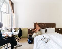 Three Little Pigs Hostel Berlin