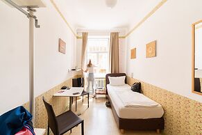 Three Little Pigs Hostel Berlin