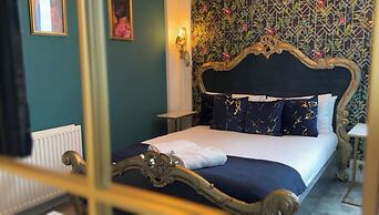 Golden Fleece Inn Tremadog