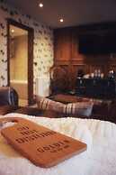 Golden Fleece Inn Tremadog