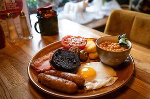 Golden Fleece Inn Tremadog
