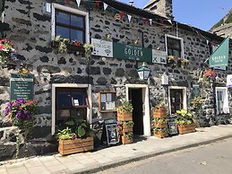 Golden Fleece Inn Tremadog
