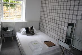 Golden Fleece Inn Tremadog