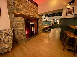 Golden Fleece Inn Tremadog