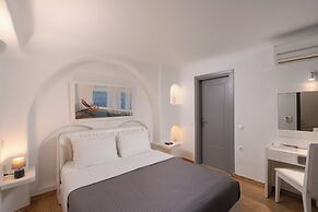 Santorini Princess Presidential Suites